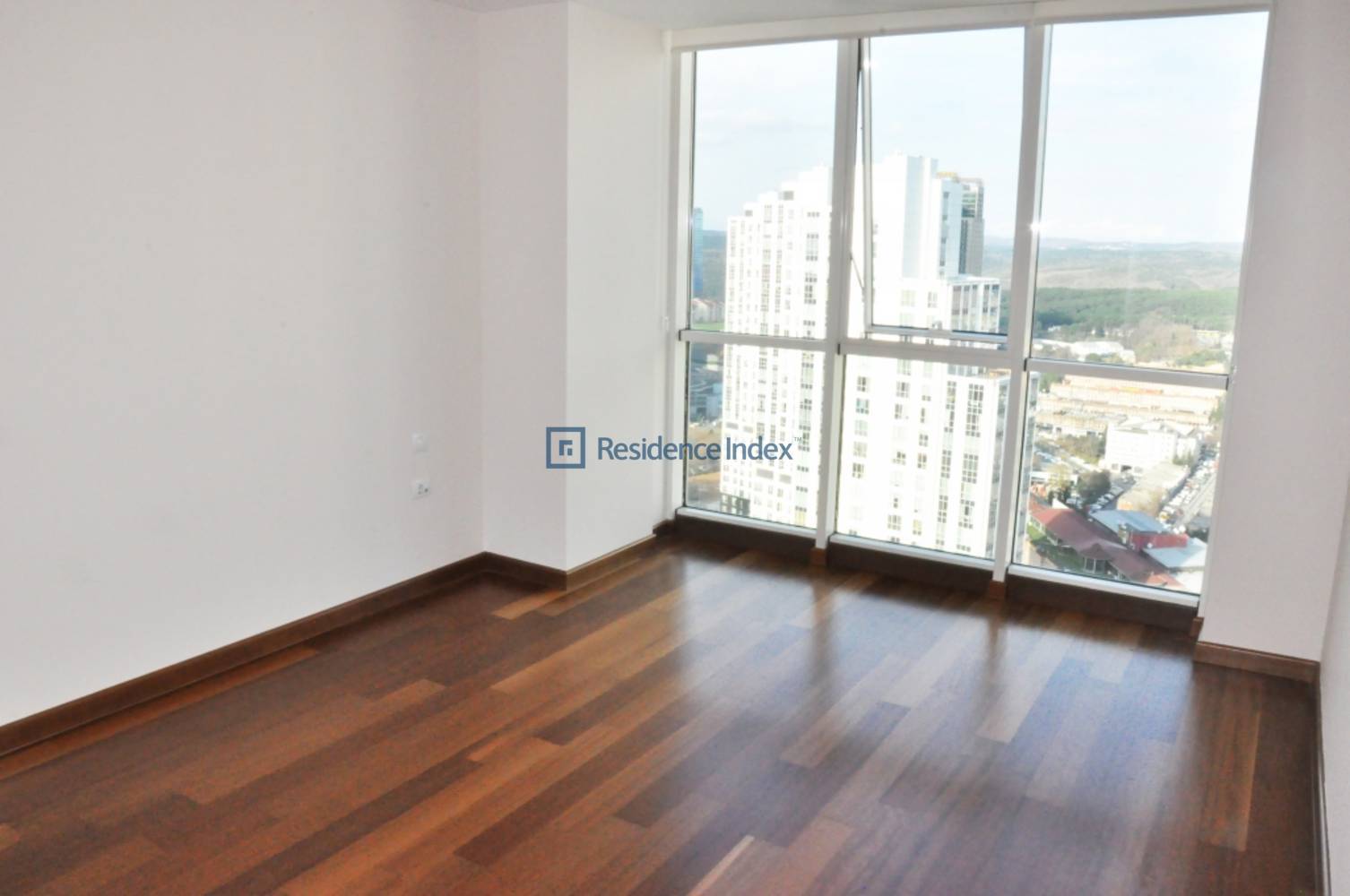 3 + 1 Apartment For Rent In Mashattan High Floor