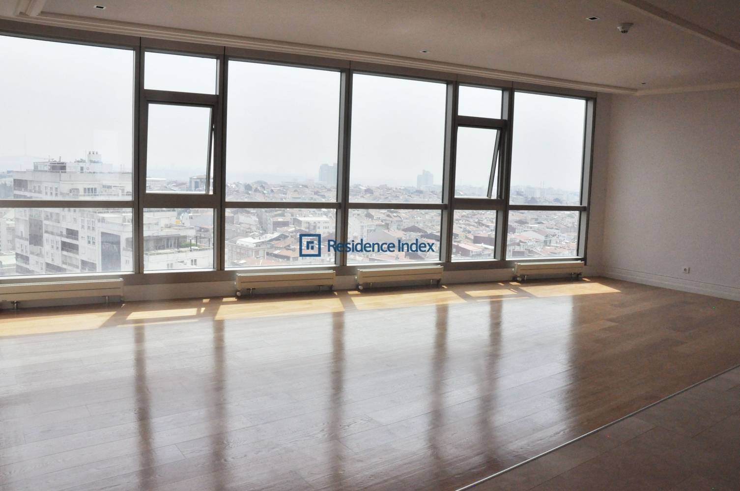 2+1 Flat with High Floor View for Rent