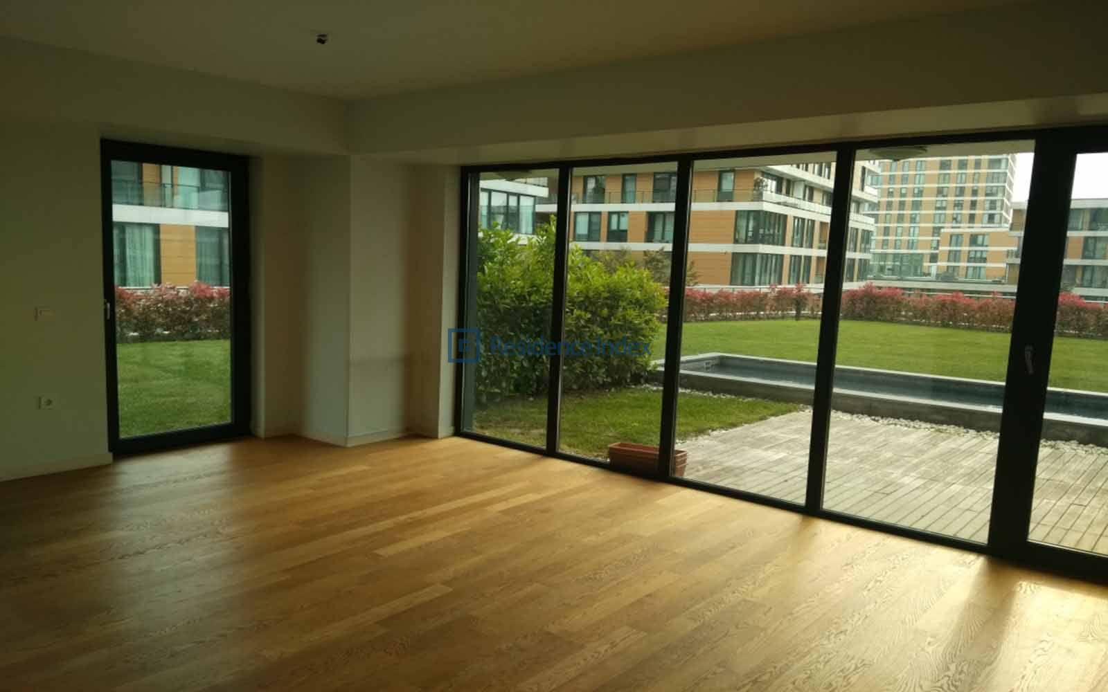 Flat For Sale in İstwest Project