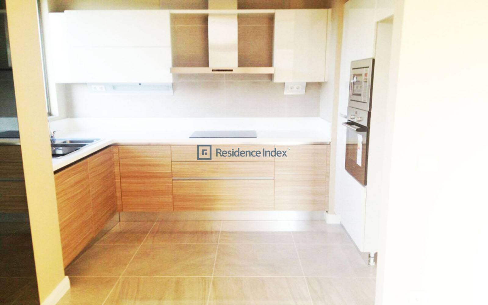 High Floor 1 + 1 Room For Rent