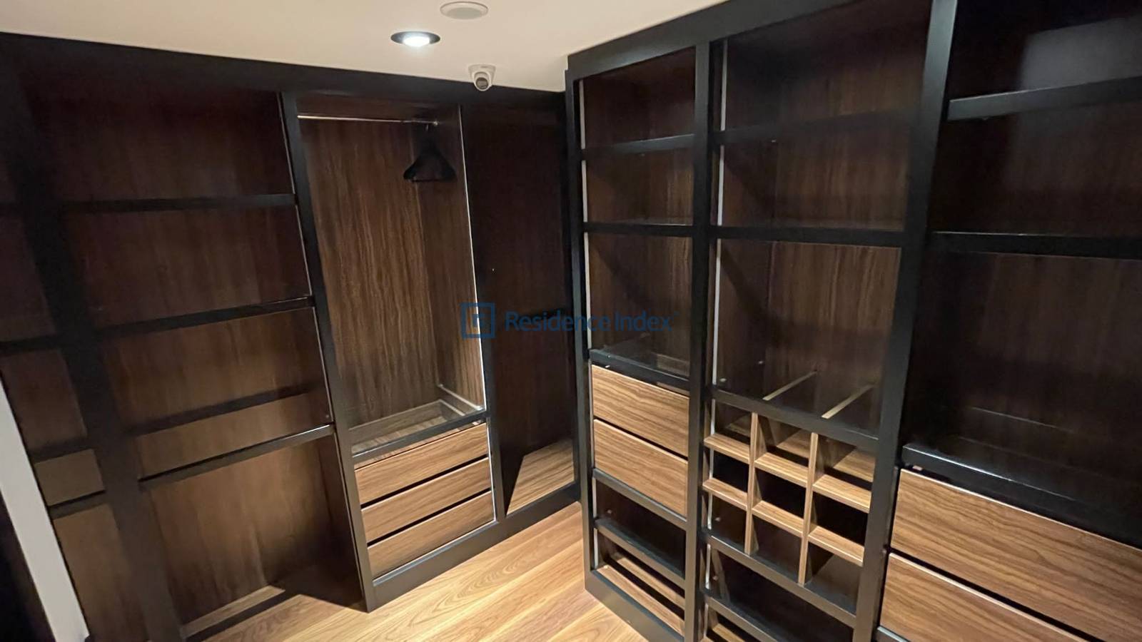 3,5+1 Luxury Furnished Flat with View for Rent